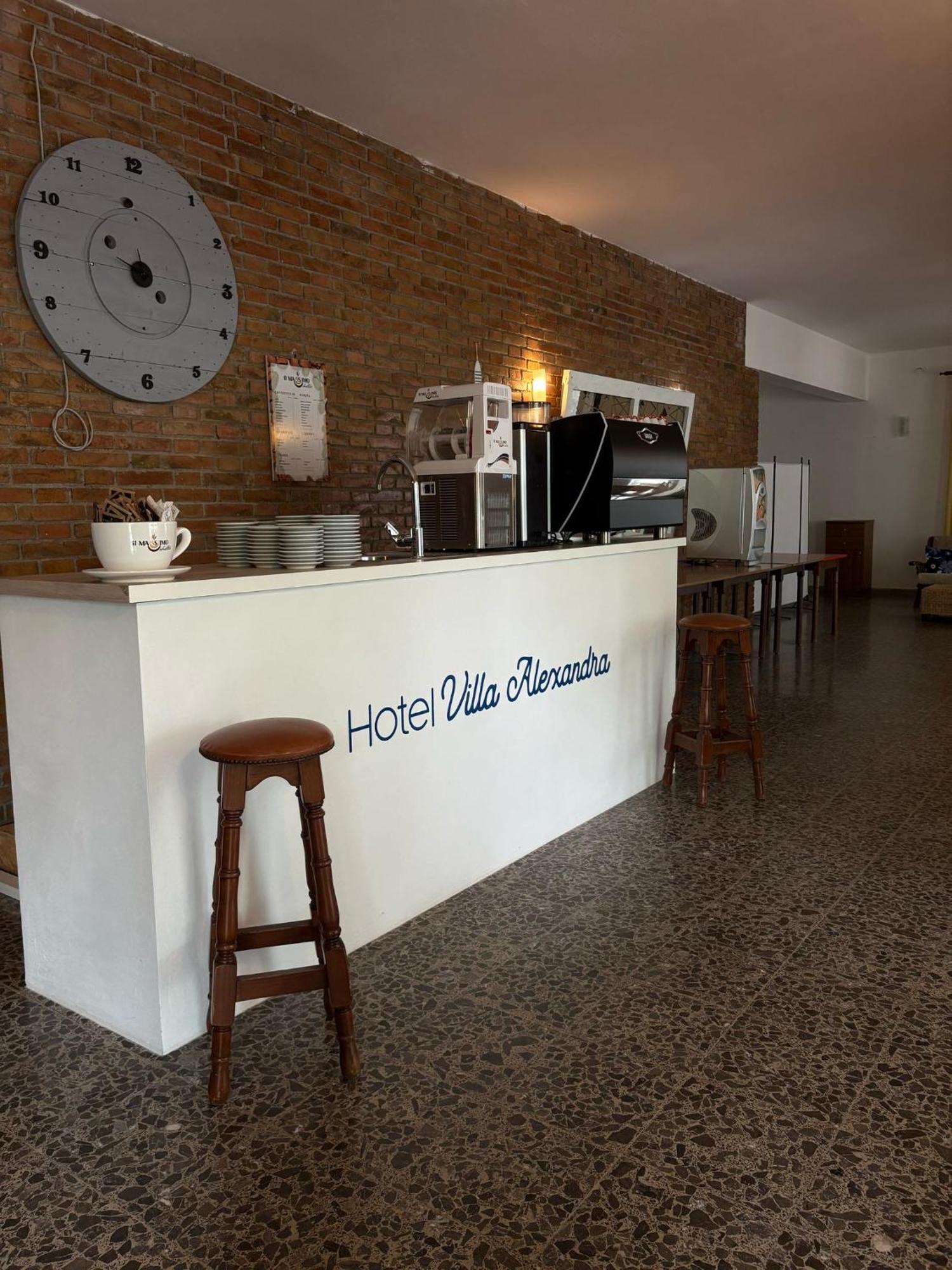 Hotel Villa Alexandra เบลลาเรีย-อีเจอา มารีนา ภายนอก รูปภาพ